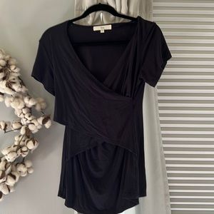 EUC Medium nursing breastfeeding maternity black  tee RIPE